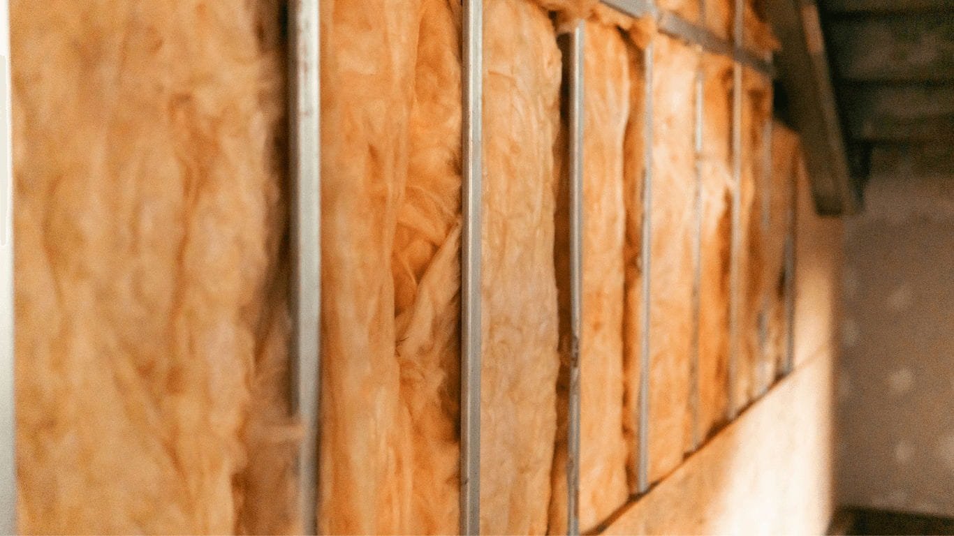 Isolamento térmico e acústico em construções LSF: soluções para o clima do Norte ao Algarve